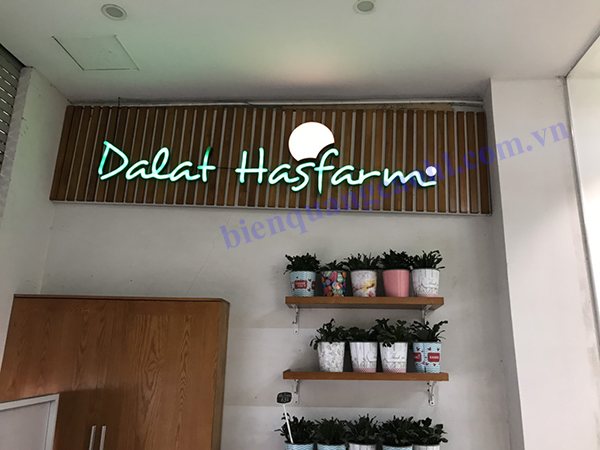 Mau bien quang cao sieu thi hoa