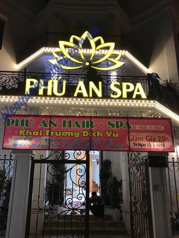 biển led vẫy spa