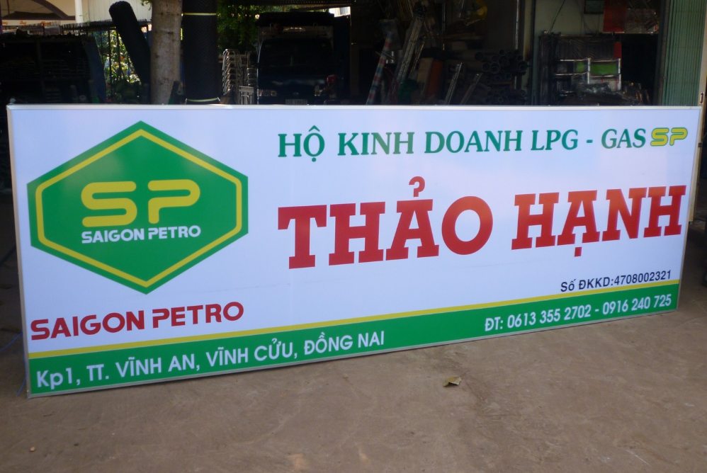 biển quảng cáo in bạt hiflex