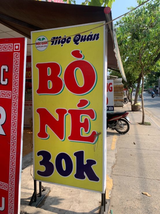 biển hiệu đứng bằng bạt