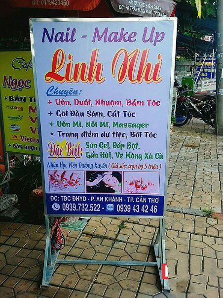 biển hiệu đứng bằng bạt