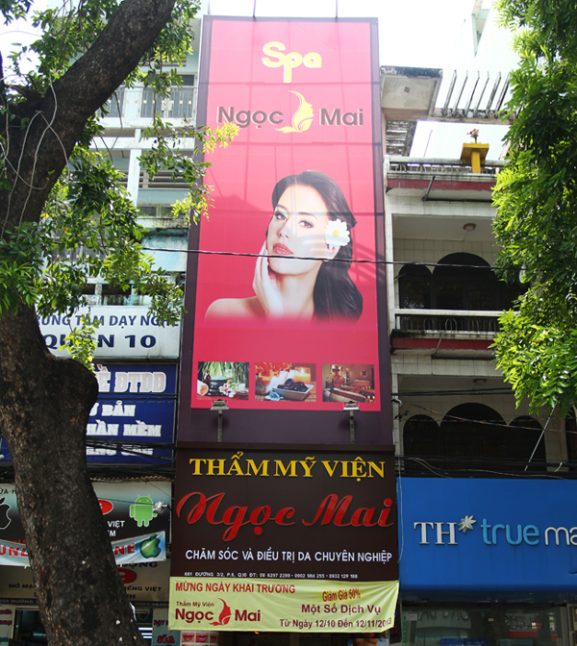 biển hiệu spa bằng chất liệu bạt