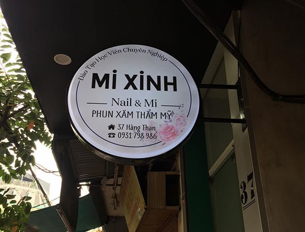 biển hiệu hình tròn