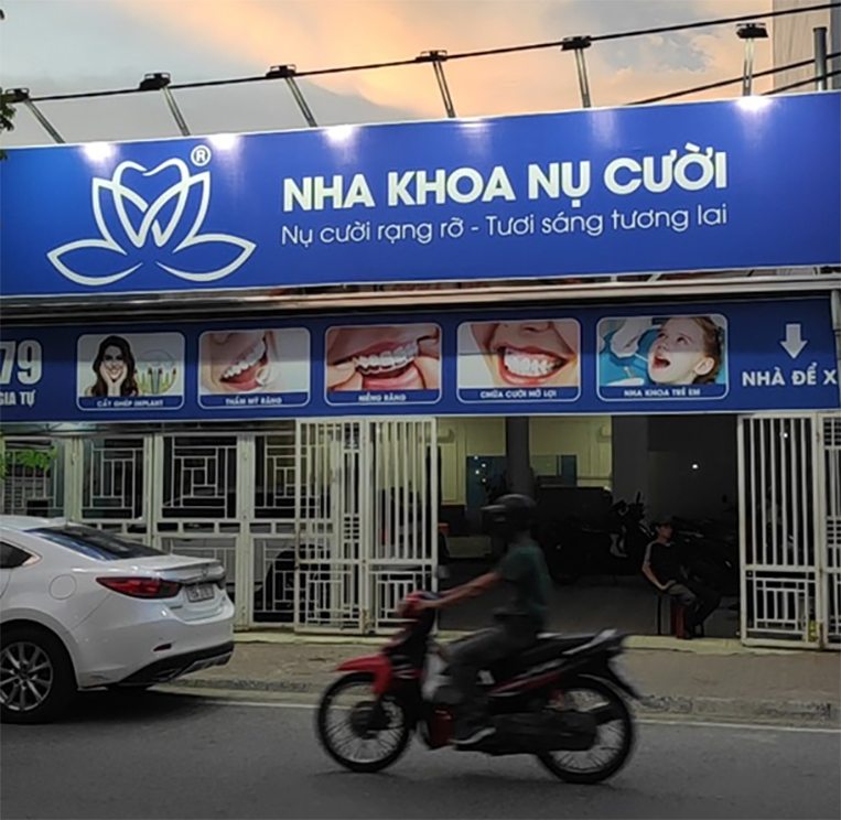 mẫu biển quảng cáo phòng khám răng hàm mặt